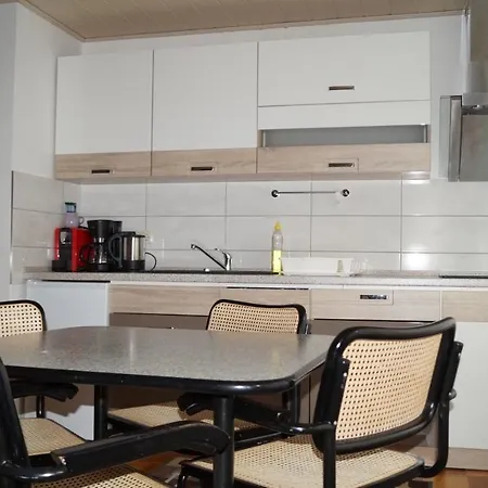 Am Park Apartment